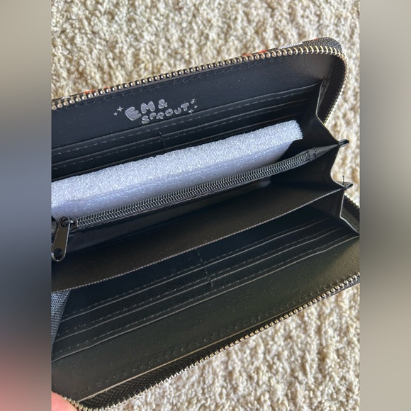 Em & Sprout Halloween Ghost Pumpkin Skeleton Cat Large Wallet - Picture 3 of 3